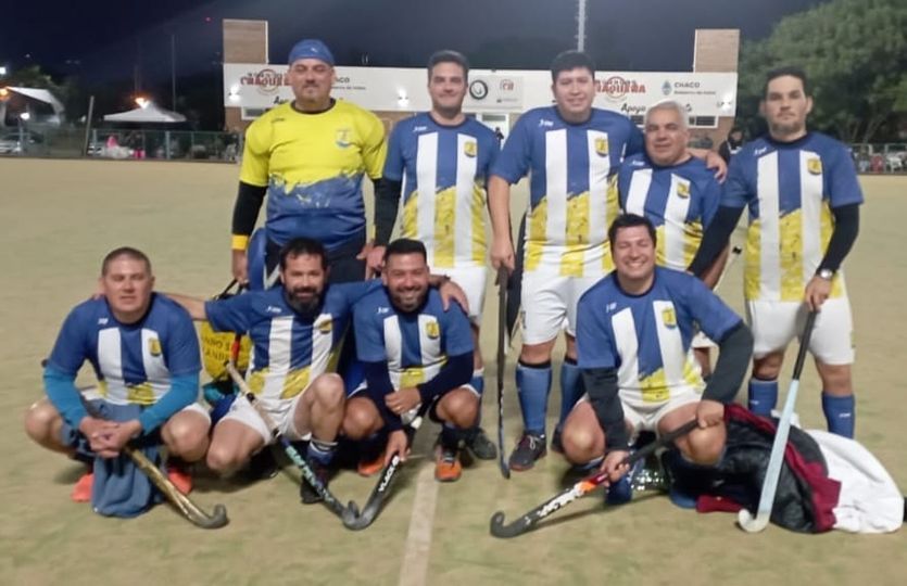 TUYAS CHACO MASTER HOCKEY CABALLEROS +40